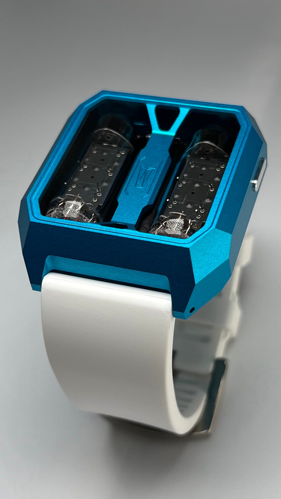 Alwa Electric Blue